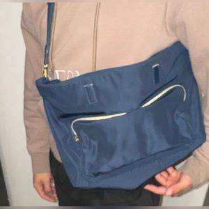 Estée Lauder Blue Tote Bag.